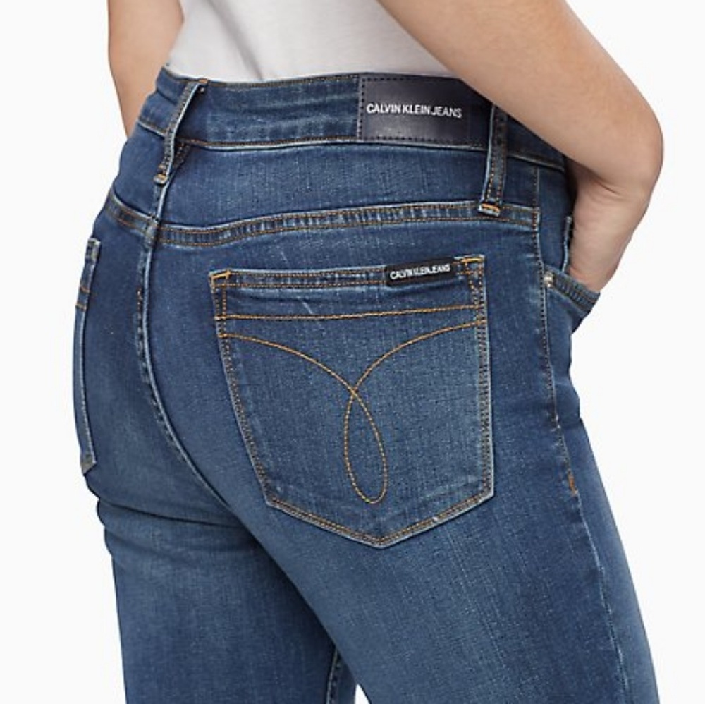 BRAND NEW CALVIN KLEIN MID RISE SKINNY JEANS - Picture 1 of 6
